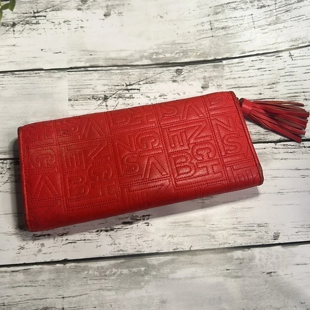 Vincis Bench Red Wallet